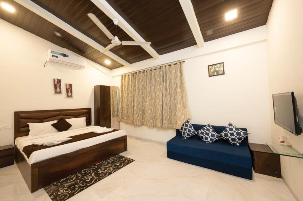 The Retreat-Pool Villa 5Bhk With Indoor Pool And 1200Sq Feet Deck Area Igatpuri Exterior photo