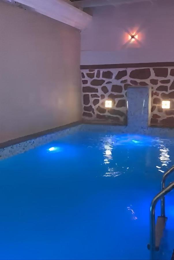 The Retreat-Pool Villa 5Bhk With Indoor Pool And 1200Sq Feet Deck Area Igatpuri Exterior photo